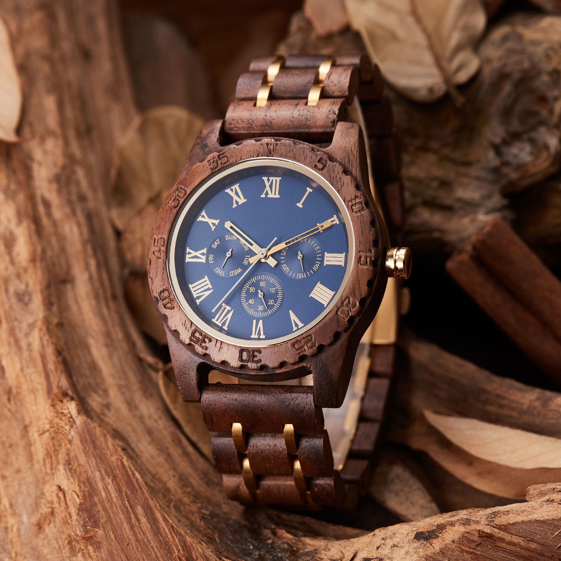 Retro Walnut Gold Watch